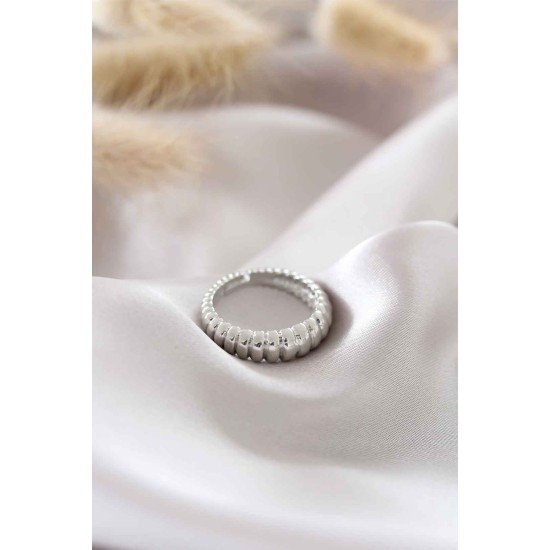 Gümüş Renk Ayarlamalı Burgu Kadın Yüzük Gümüş Renk Ayarlamalı Burgu Kadın Yüzük