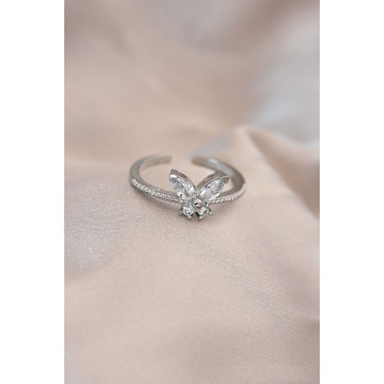 Ayarlamalı Gümüş Renk Metal Zirkon Taş ve Kristal Taşlı Kelebek Model Yüzük Ayarlamalı Gümüş Renk Metal Zirkon Taş ve Kristal Taşlı Kelebek Model Yüzük