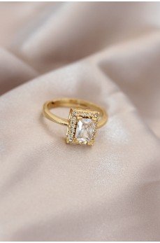 Ayarlamalı Gold Renk Metal Zirkon ve Kristal Taşlı Dikdörtgen Model Yüzük