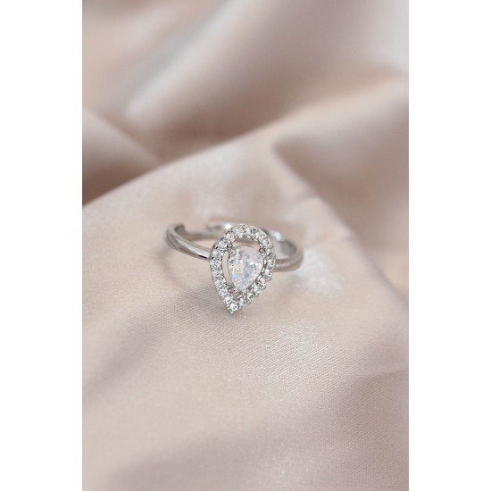 Ayarlamalı Silver Renk Metal Zirkon ve Kristal Taşlı Damla Model Yüzük Ayarlamalı Silver Renk Metal Zirkon ve Kristal Taşlı Damla Model Yüzük