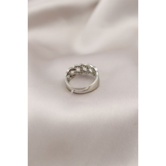 Gümüş Renk Metal Zincir Model Taşlı Kadın Yüzük Gümüş Renk Metal Zincir Model Taşlı Kadın Yüzük