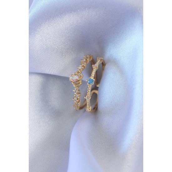 Gold Renk Zirkon Taşlı Taç Figür Pirinç Kadın Yüzük Gold Renk Zirkon Taşlı Taç Figür Pirinç Kadın Yüzük