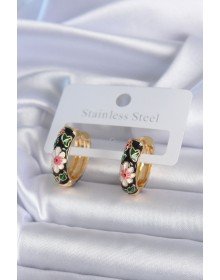 Pirinç Gold Renk Siyah Çiçek İşleme Kadın Küpe