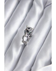 Gümüş Renk Kaplan Model Zirkon Taş Detay VİP Kadın Yüzük
