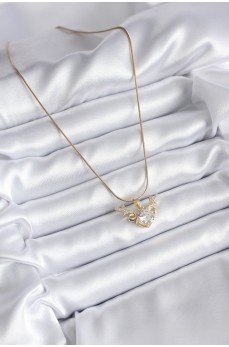 316L Çelik Gold Renk Zirkon Taşlı Boynuz Model Kadın Kolye