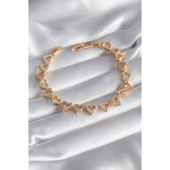 Pirinç Gold Renk Zirkon Taşlı Kalp Model VIP Seri Kadın Bileklik Pirinç Gold Renk Zirkon Taşlı Kalp Model VIP Seri Kadın Bileklik