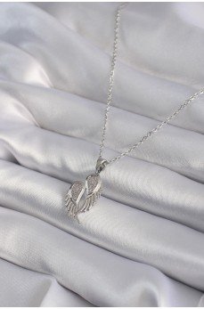 316L Çelik Gümüş Renk Zirkon Taşlı Kanat Model Kadın Kolye