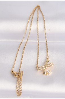 316L Çelik Zincir Altın Renk Zirkon Taşlı Kalp Detay Fiyonk Kolye 316L Çelik Zincir Altın Renk Zirkon Taşlı Kalp Detay Fiyonk Kolye