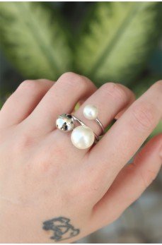 Pirinç Gümüş Renk Ayarlanabilir İnci Taşlı Yüzük