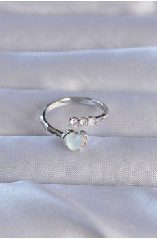 Pirinç Gümüş Renk Zirkon Taşlı Sedefli Kalp Model Ayarlanabilir Yüzük Pirinç Gümüş Renk Zirkon Taşlı Sedefli Kalp Model Ayarlanabilir Yüzük