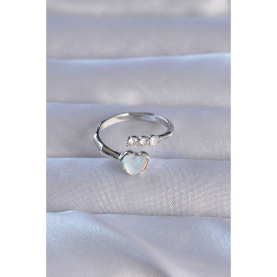 Pirinç Gümüş Renk Zirkon Taşlı Sedefli Kalp Model Ayarlanabilir Yüzük Pirinç Gümüş Renk Zirkon Taşlı Sedefli Kalp Model Ayarlanabilir Yüzük