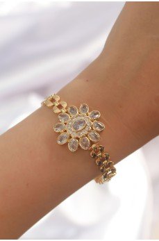 Pirinç Gold Renk İri Zirkon Taşlı Çiçek Figürlü Bileklik