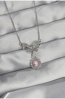 316L Çelik Gümüş Renk Fiyonk Detay Pembe Zirkon Taşlı Tektaş Kolye