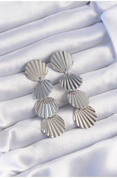 Pirinç Gümüş Renk Deniz Kabuğu Model Sallantılı Küpe Pirinç Gümüş Renk Deniz Kabuğu Model Sallantılı Küpe