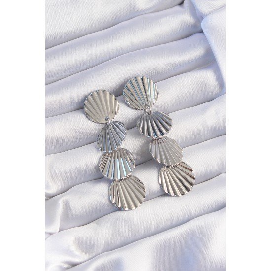 Pirinç Gümüş Renk Deniz Kabuğu Model Sallantılı Küpe Pirinç Gümüş Renk Deniz Kabuğu Model Sallantılı Küpe