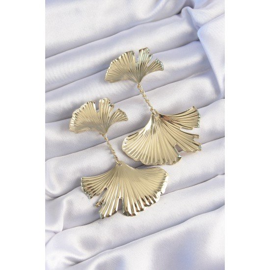 Pirinç Gold Renk Tırtıklı Yaprak Model Sallantılı Küpe