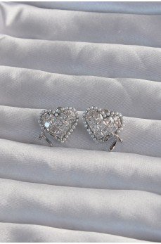 Pirinç Gümüş Renk Fiyonk Detay İncili Zirkon Taşlı Kalp Küpe