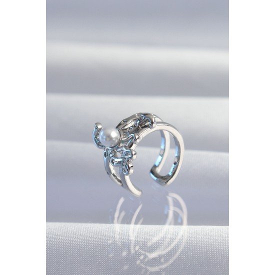 Pirinç Gümüş Renk İncili Ahtapot Earcuff Küpe Pirinç Gümüş Renk İncili Ahtapot Earcuff Küpe