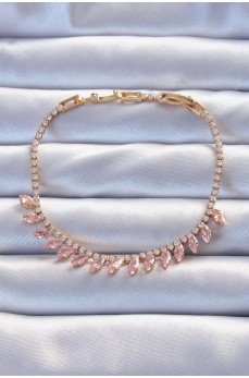 Pirinç Vip Seri Altın Renk Pembe Zirkon Taşlı Bileklik Pirinç Vip Seri Altın Renk Pembe Zirkon Taşlı Bileklik