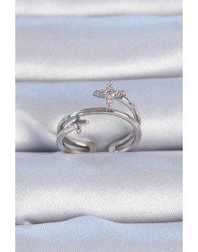 Pirinç Gümüş Renk Zirkon Taşlı Yıldız Model Kadın Yüzük