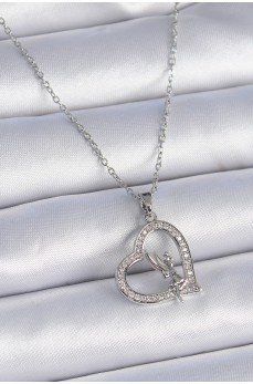 316L Çelik Zincir Gümüş Renk Zirkon Taşlı Kalp Model Melek Detay Kadın Kolye