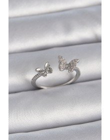 Pirinç Gümüş Renk Ayarlanabilir Zirkon Taşlı Kelebek Model Kadın Yüzük