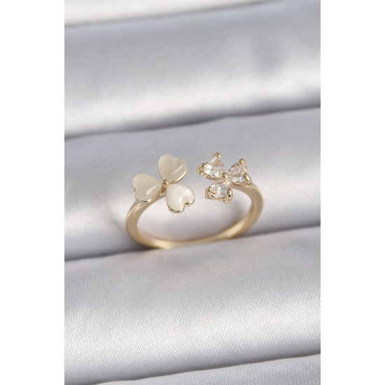 Pirinç Gold Renk Ayarlanabilir Zirkon Taşlı Kalp Beyaz Mineli Model Kadın Yüzük Pirinç Gold Renk Ayarlanabilir Zirkon Taşlı Kalp Beyaz Mineli Model Kadın Yüzük