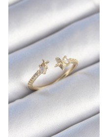 Pirinç Gold Renk Zirkon Taş Detay Yıldız Model Kadın Yüzük