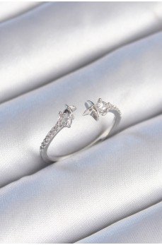 Pirinç Gümüş Renk Zirkon Taş Detay Yıldız Model Kadın Yüzük