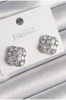 Pirinç Gümüş Renk Zirkon Taşlı Yonca Model Kadın Küpe Pirinç Gümüş Renk Zirkon Taşlı Yonca Model Kadın Küpe