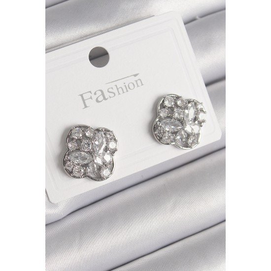 Pirinç Gümüş Renk Zirkon Taşlı Yonca Model Kadın Küpe Pirinç Gümüş Renk Zirkon Taşlı Yonca Model Kadın Küpe