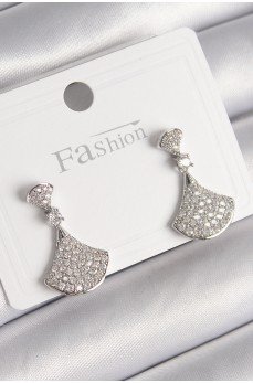 Pirinç Gümüş Renk Zirkon Taşlı Motif Model Kadın Küpe