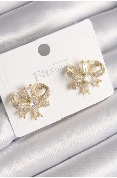 Pirinç Gold Renk Zirkon Taşlı Fiyonk Model Kadın Küpe