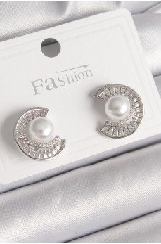 Pirinç Gümüş Renk Zirkon Taşlı Salyangoz Model İnci Detay Kadın Küpe