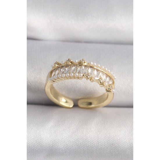 Pirinç Gold Renk Zirkon Taşlı İnci Detay VIP Seri Kadın Yüzük Pirinç Gold Renk Zirkon Taşlı İnci Detay VIP Seri Kadın Yüzük