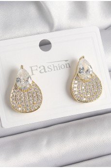 Pirinç Gold Renk Zirkon Taşlı Damla Model Kadın Küpe