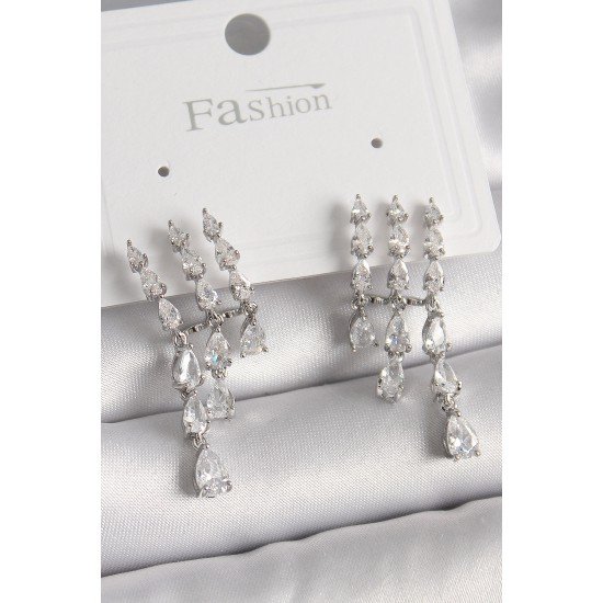 Pirinç Gümüş Renk Zirkon Taşlı Yağmur Model Kadın Küpe Pirinç Gümüş Renk Zirkon Taşlı Yağmur Model Kadın Küpe