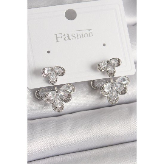 Pirinç Gümüş Renk Zirkon Taşlı Damla Model Kadın Küpe Pirinç Gümüş Renk Zirkon Taşlı Damla Model Kadın Küpe