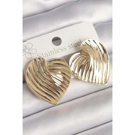 Pirinç Gold Renk İşlemeli Plaka Kalp Model Kadın Küpe Pirinç Gold Renk İşlemeli Plaka Kalp Model Kadın Küpe