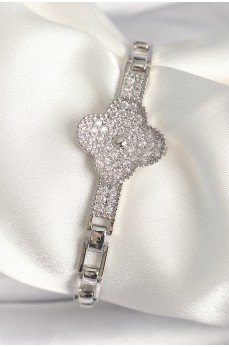 Pirinç Gümüş Renk Zirkon Taşlı Yonca Model Kadın Bileklik