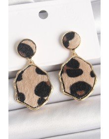 Pirinç Gold Renk Sallantı Leopar Desen Plaka Model Kadın Küpe