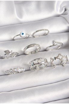 Pirinç Gümüş Renk Nazar Boncuk Detay İncili Kelebek İşlemeli Kadın Yüzük Kombini