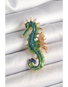 Pirinç Gold Renk Yeşil Deniz Atı Model Zirkon Taş Detay Kadın Broş