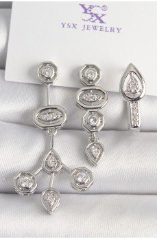 Pirinç Gümüş Renk Zirkon Taşlı Geometrik Model 3'Lü Kadın Kombin Küpe