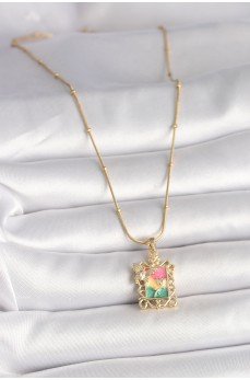 316L Çelik Gold Renk Renkli Zirkon Taşlı Kelebek İşlemeli Portre Model Kadın Kolye