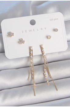 Pirinç Gold Renk Su Yolu Zirkon Taşlı Sallantı Model Çiçek Detay 925 Ayar Gümüş Çivi Kadın Küpe Seti