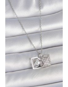 316L Çelik Gümüş Renk Zincir Zirkon Taşlı İncili Açılır Elmas Model Kadın Kolye