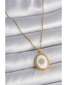 316L Çelik Gold Renk Zincir Beyaz Mineli Güneş İşlemeli Zirkon Taş Detaylı Madalyon Model Kadın Kolye