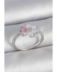 Pirinç Gümüş Renk Beyaz Mineli Pembe Zirkon Taşlı Çiçek Model Kadın Yüzük