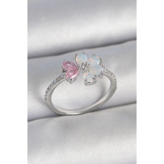 Pirinç Gümüş Renk Beyaz Mineli Pembe Zirkon Taşlı Çiçek Model Kadın Yüzük